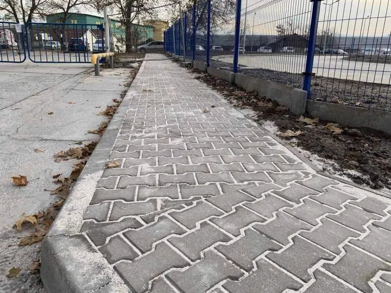 Настилки и паваж — паваж алея
